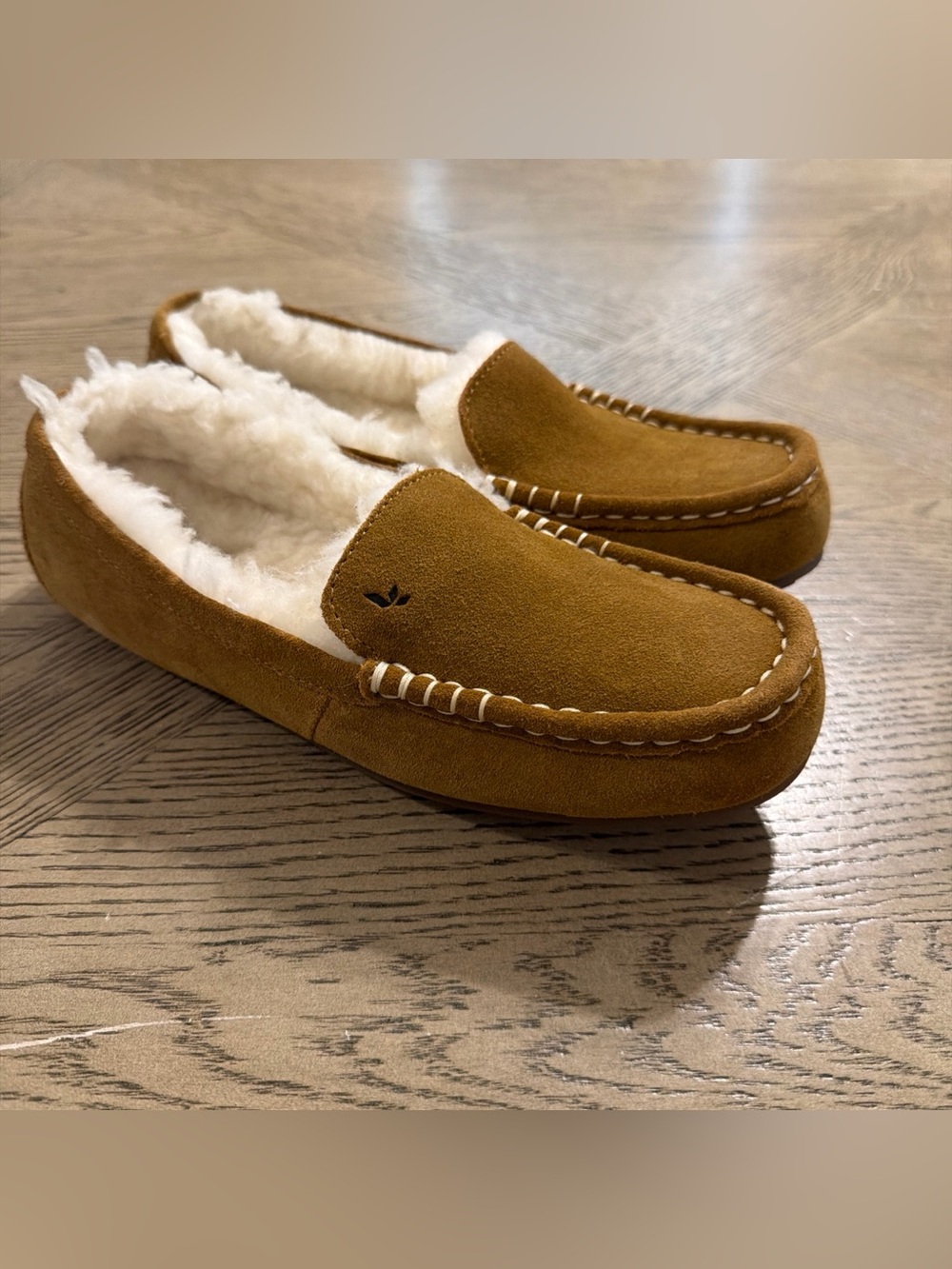 Koolaburra by UGG Women's Lezly Slipper US Size 7 EU 38 UK 5 Chestnut